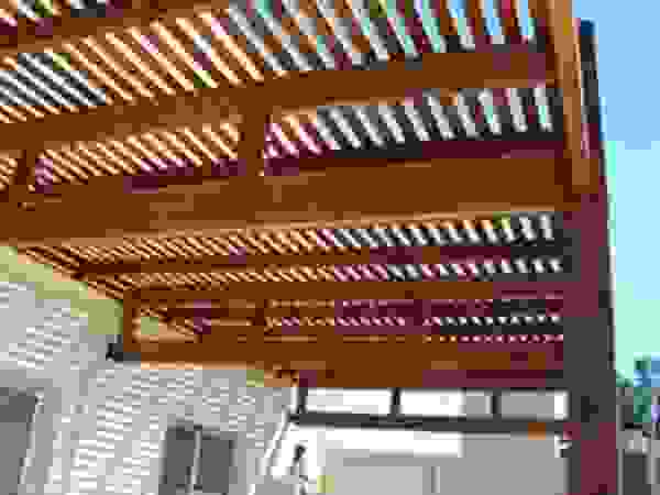 TECAS PISOS Y MADERAS SAS Balconies, verandas & terraces Furniture