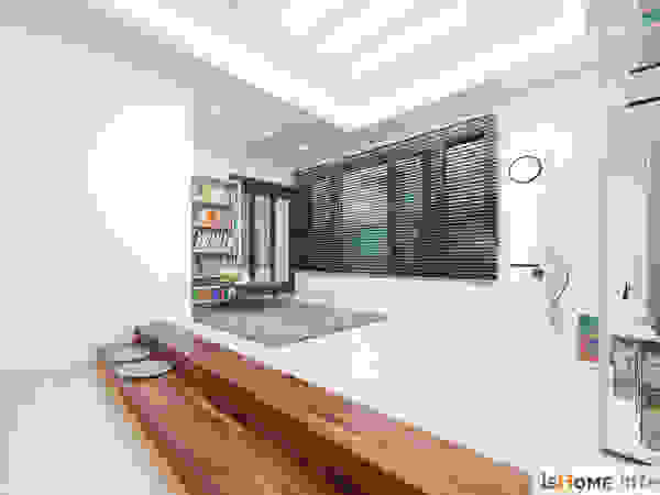 이즈홈 Modern living room