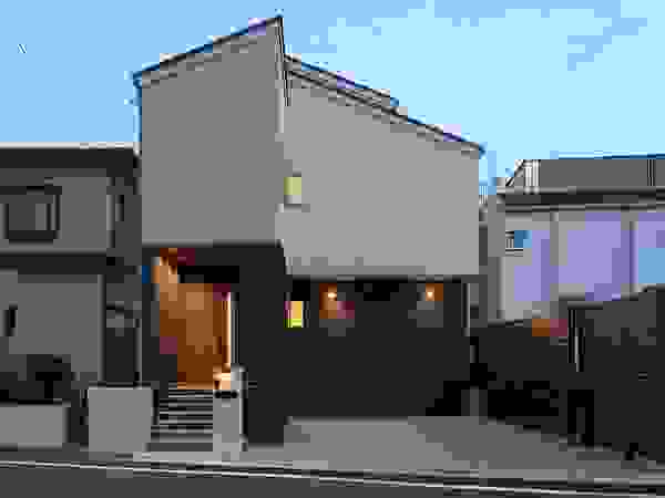 PROSPERDESIGN ARCHITECT /プロスパーデザイン Modern Houses