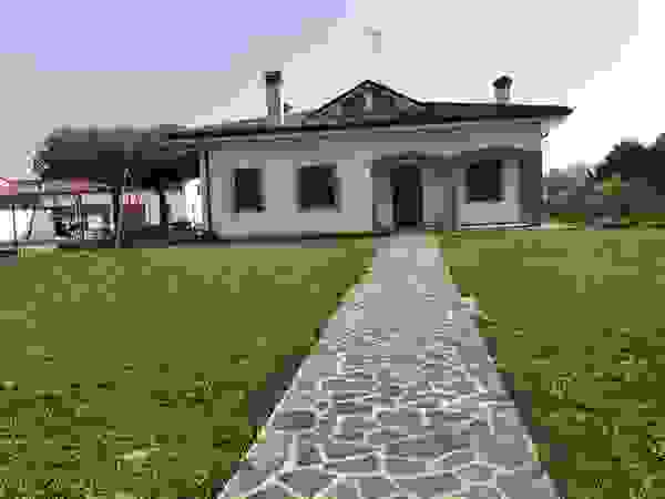LUCIA PANZETTA - PAESAGGISTA Taman Modern