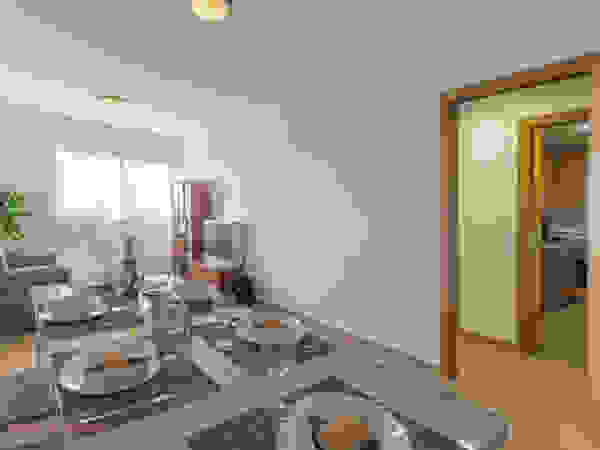 Home Staging Tarragona - Deco Interior Industrial style dining room