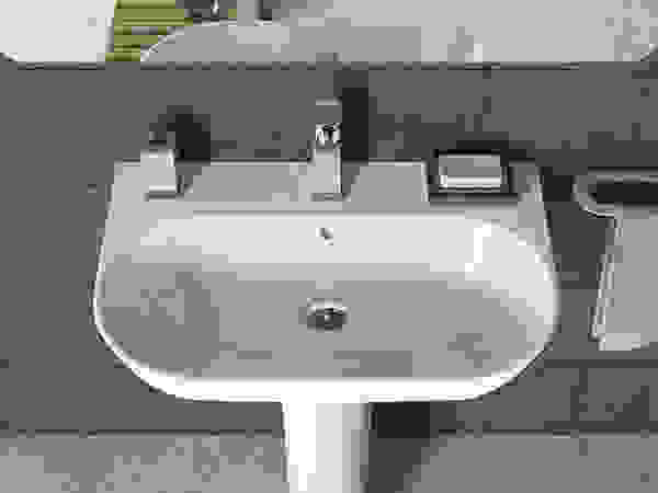 Melissa vilar BathroomSinks