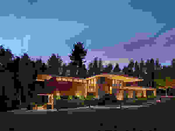 Trevor McIvor Architect Inc Modern Houses
