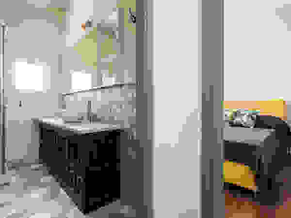 Caterina Raddi Eclectic style bathroom Green