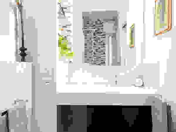 APPARTAMENTO DAVILA a2 Studio Borgia - Romagnolo architetti Bagno moderno