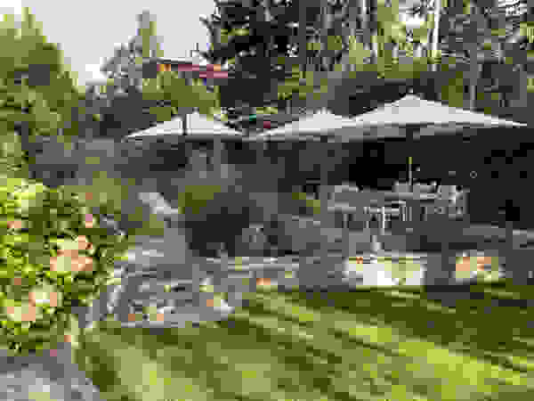 BEGRÜNDER Classic style garden