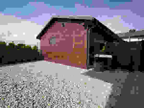Bednarski - Usługi Ogólnobudowlane Modern garage/shed