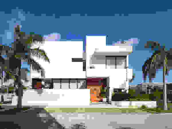 Daniel Cota Arquitectura | Despacho de arquitectos | Cancún Detached home Concrete White