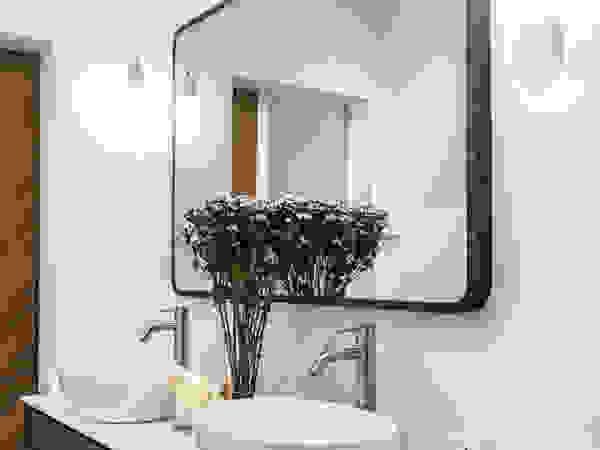 Bathroom Distinctidentity Pte Ltd Modern Bathroom