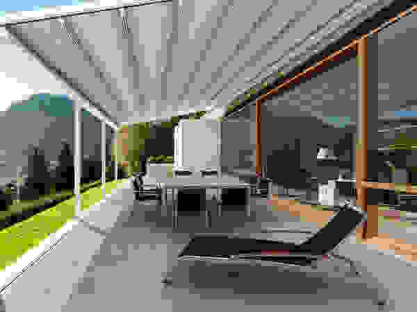 Parasoles Tropicales - Arquitectura Exterior Комерційні простори Алюміній / цинк