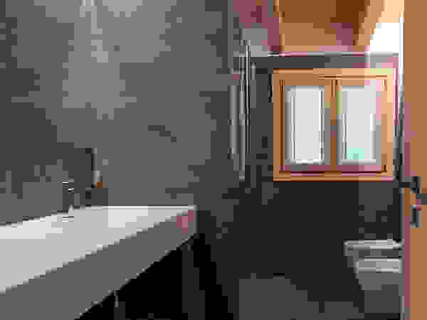 BEARprogetti Modern bathroom