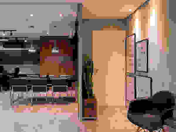 Studio Ideação Ruang Komersial Modern
