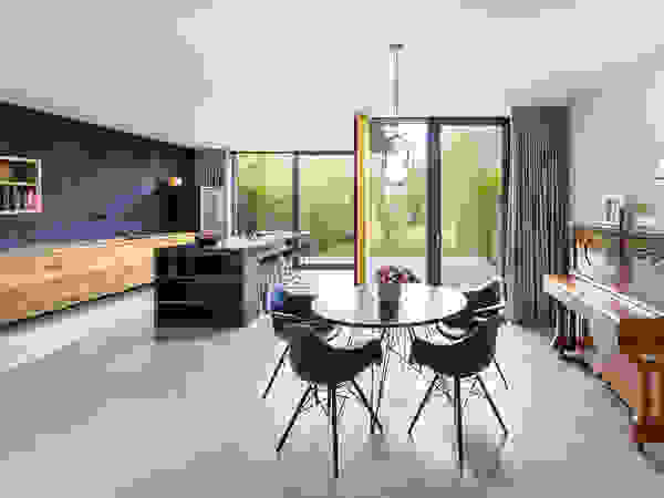 ZHAC / Zweering Helmus Architektur+Consulting Modern dining room