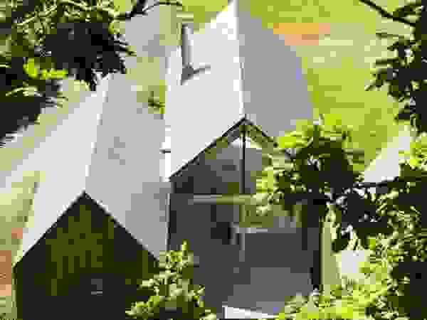 Green Living Ltd Еко будинок Масив