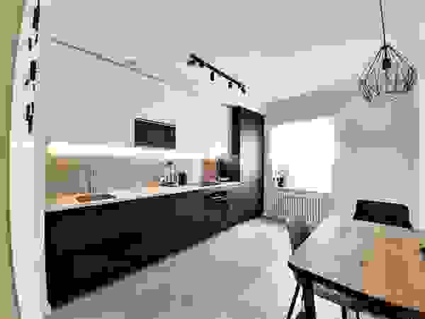 modern appartment with classic details ANDO Modern Kitchen