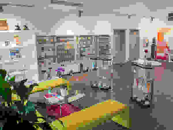 Feng Shui Schwarz OG Classic offices & stores