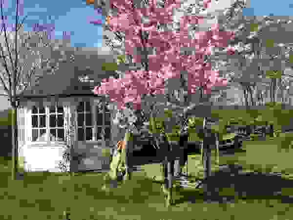 Feng Shui Schwarz OG Country style garden