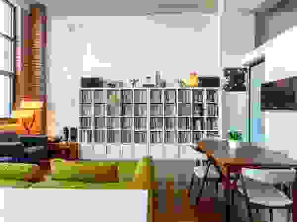 THANH TUNG - HOMIFY ВітальняПолиці
