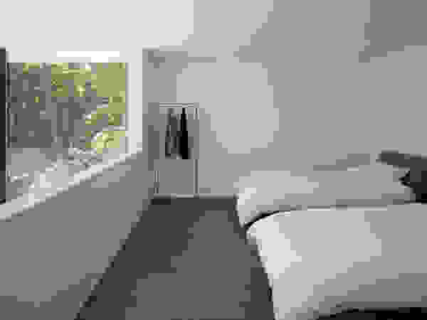 atelier137 ARCHITECTURAL DESIGN OFFICE Modern style bedroom