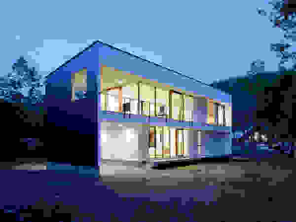 atelier137 ARCHITECTURAL DESIGN OFFICE Wooden houses Glass White