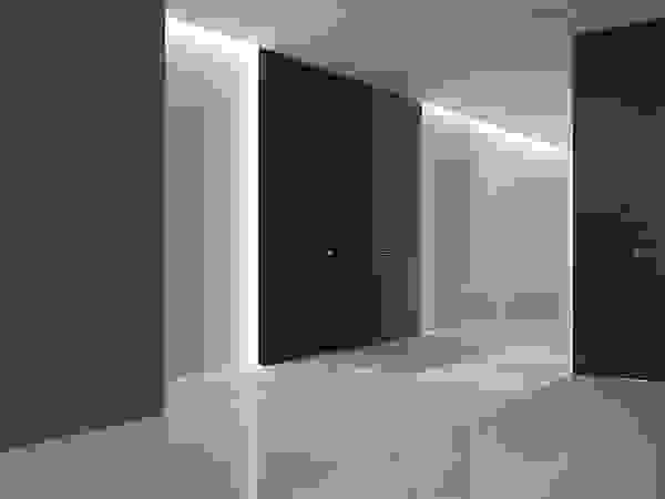 Dmitriy Khanin Minimalist corridor, hallway & stairs