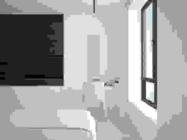Dmitriy Khanin Small bedroom