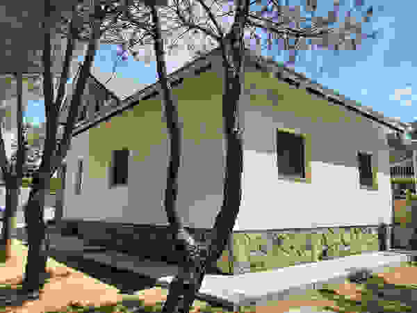 GF CONSTRUCCIÓN SOSTENIBLE S.L.U Modern Walls and Floors Bricks Beige