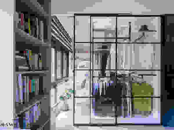 沙瑪室內裝修有限公司 Industrial style dressing room