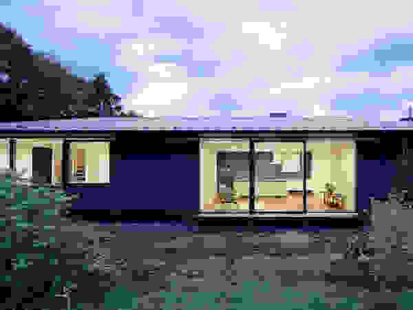 atelier137 ARCHITECTURAL DESIGN OFFICE Single family home Grey