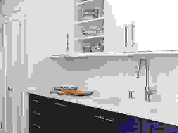 KITCHEN AREA Dezeno Sdn Bhd Kitchen units Blue