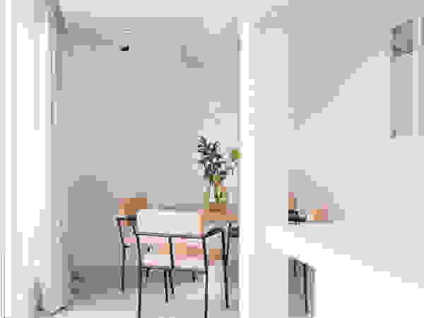 Plantea Estudio Scandinavian style dining room