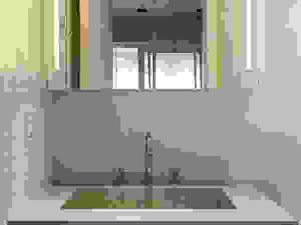 Spazhio Croce Interiores BathroomSinks Keramik Grey