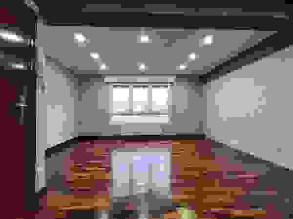 Refovert S.L. Small bedroom Wood Wood effect