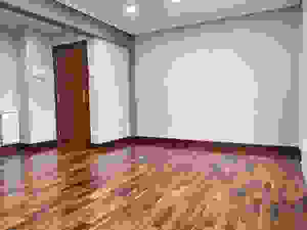 Refovert S.L. Small bedroom Wood Wood effect