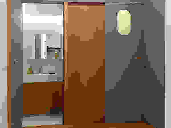 labzona Eclectic style corridor, hallway & stairs
