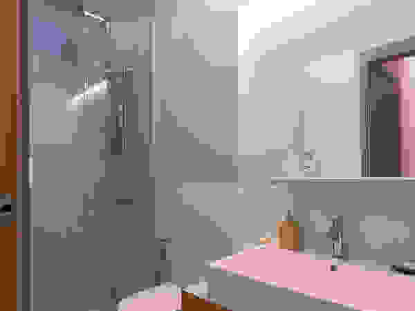 labzona Eclectic style bathroom