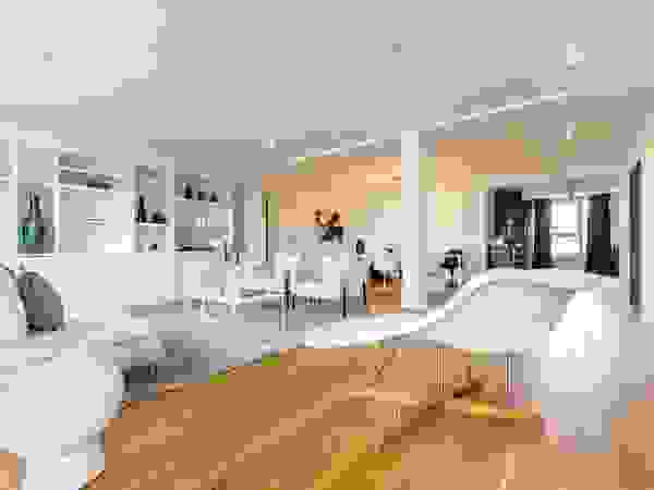 Münchner home staging Agentur GESCHKA Living room White