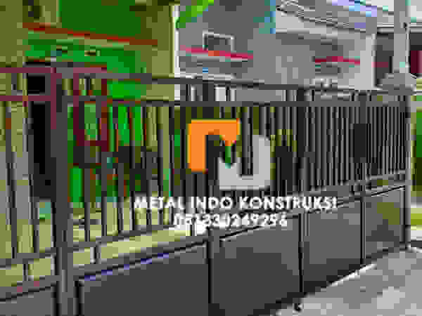 Metal Indo Konstruksi Single family home Aluminium/Zinc Black