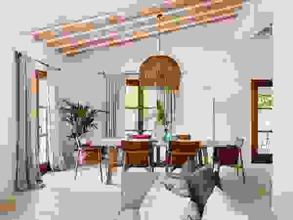 Bloomint design Mediterranean style dining room