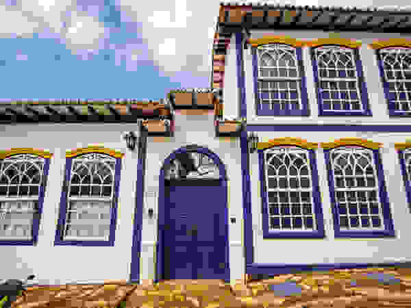 DecoraPhotos - RHSPhotos Eclectic style houses