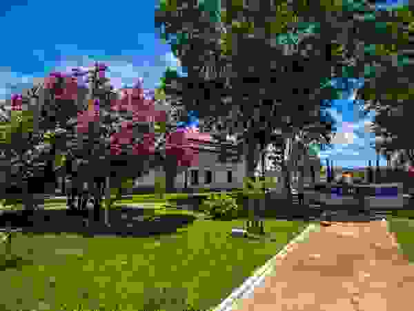 DecoraPhotos - RHSPhotos Eclectic style houses