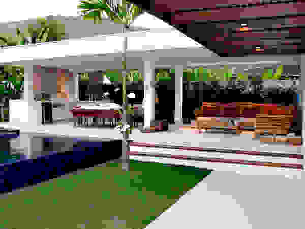 RAWI Arquitetura + Design Modern office buildings