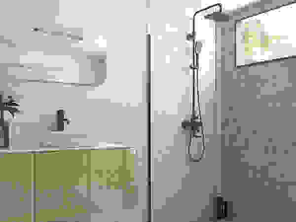 Equipe Ceramicas Minimalist bathroom Tiles Grey