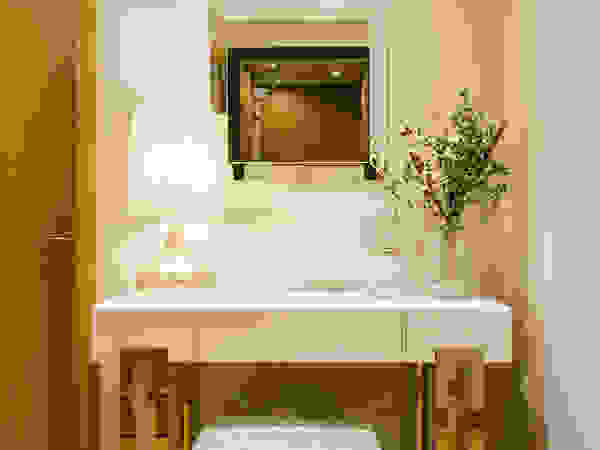 Traço Magenta - Design de Interiores Коридор
