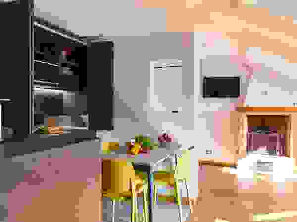 MiniCucine.com Small kitchens Yellow