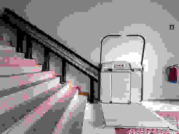 Liftech, S.A Stairs