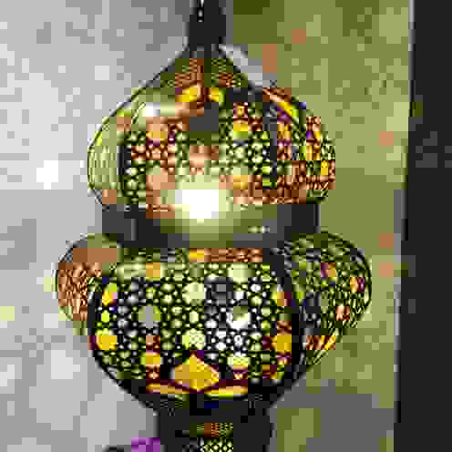 orientalische Hänge-Lampen, Oriental Moon Oriental Moon Eclectic style balcony, veranda & terrace Metal Lighting