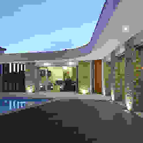 Moradia em Caldas da Rainha, SOUSA LOPES, arquitectos SOUSA LOPES, arquitectos Casas modernas