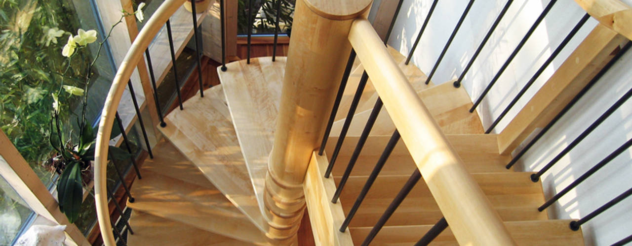 Treppen, Lignum Möbelmanufaktur GmbH Lignum Möbelmanufaktur GmbH Escaleras