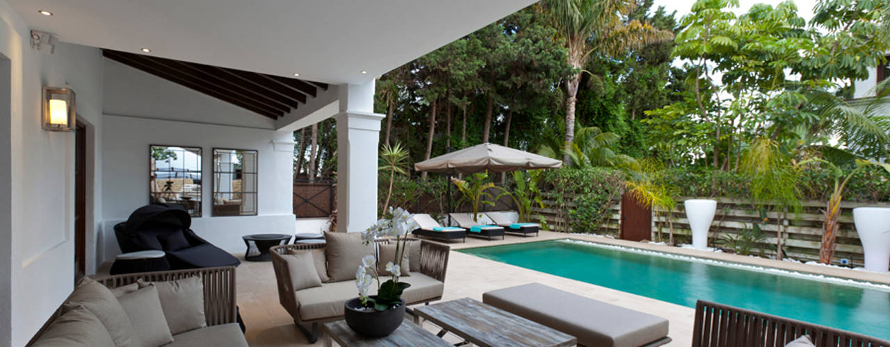 Villa Marbella Club, Originals Interiors Originals Interiors Country style balcony, porch & terrace